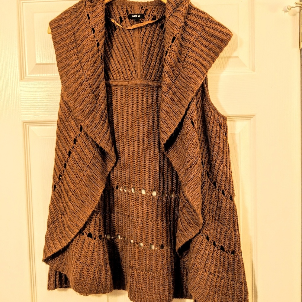 Apt9 Brown Circle Shrug - Picture 2 of 7